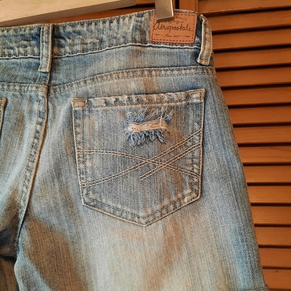 Aeropostale Boyfriend Jean Shorts - Picture 4 of 8